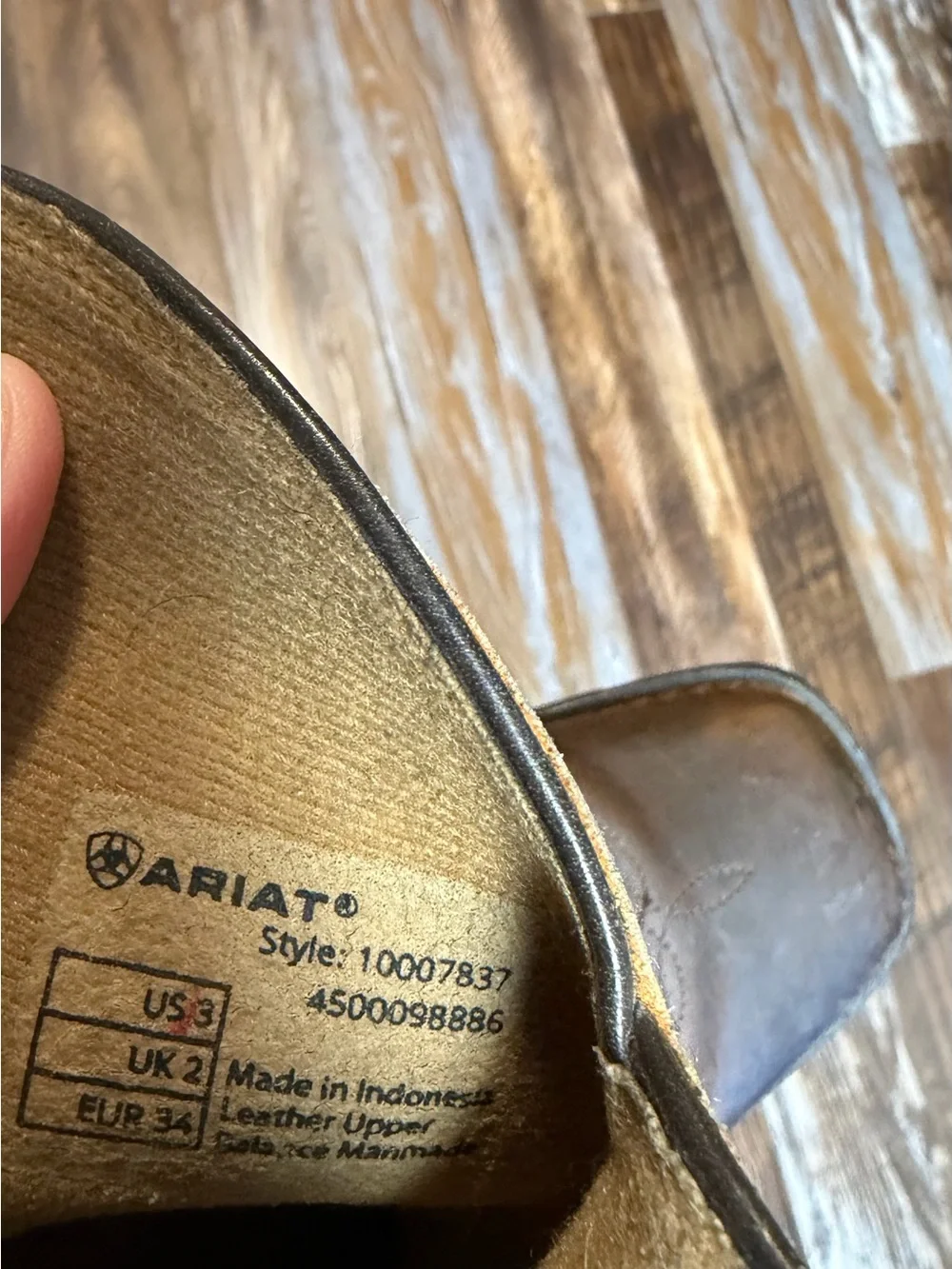 Ariat western cowboy